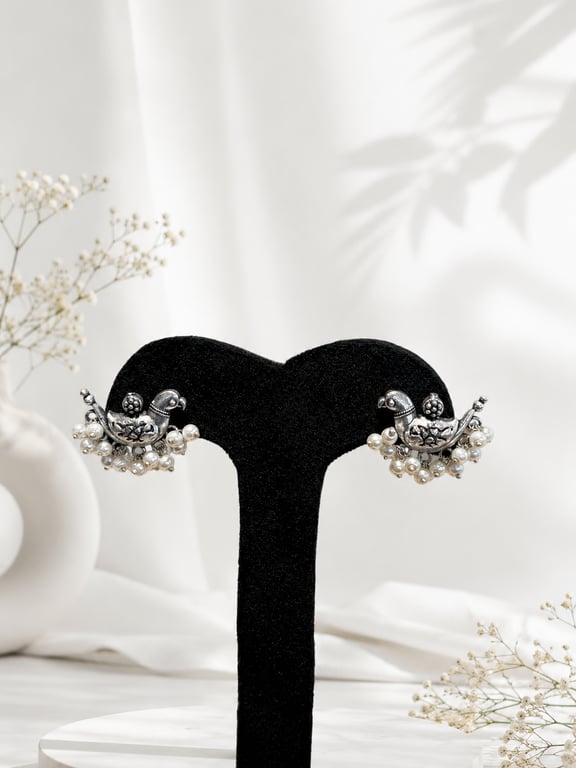 Peacock Pearl Cluster Stud Earrings