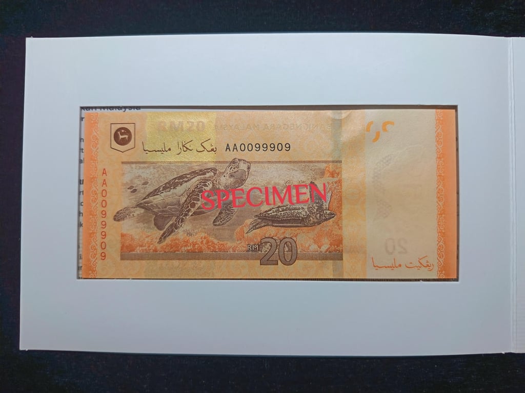 Malaysia，2012，20 Ringgit，AA 0099909，Sign.Z.Aziz，UNC，Leopard S/N #999's / First Prefix #AA's，1 Qty 