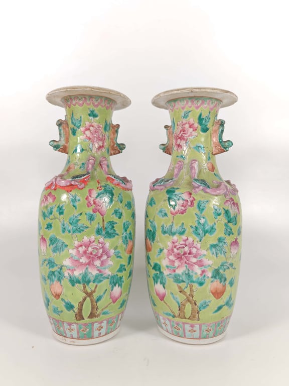 Late Qing Dynasty A Pair of Famille Rose Lime Green Ground Peony Peach Decorative Vaes 晚清 一对粉彩浅绿地牡丹寿桃赏瓶, Qty - 2