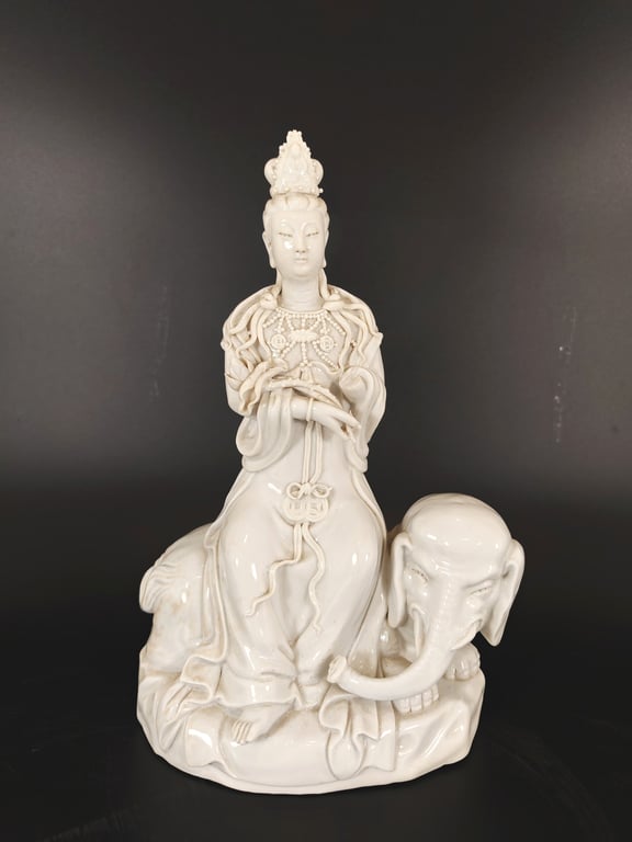 清代 德化窑白瓷普贤菩萨坐像 Qing Dynasty Dehua Kiln White Porcelain Samantabhadra Statue, Qty-1