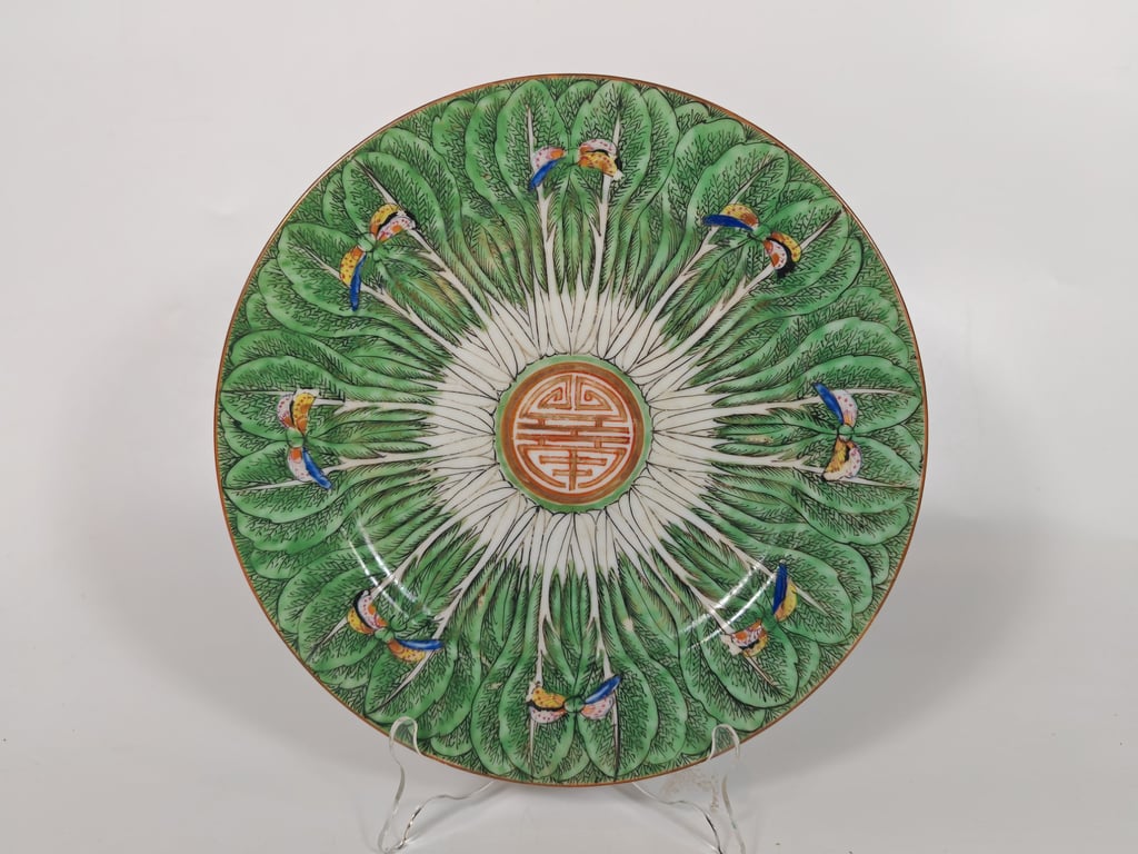 Republic Green Cabbage Butterflies Plate