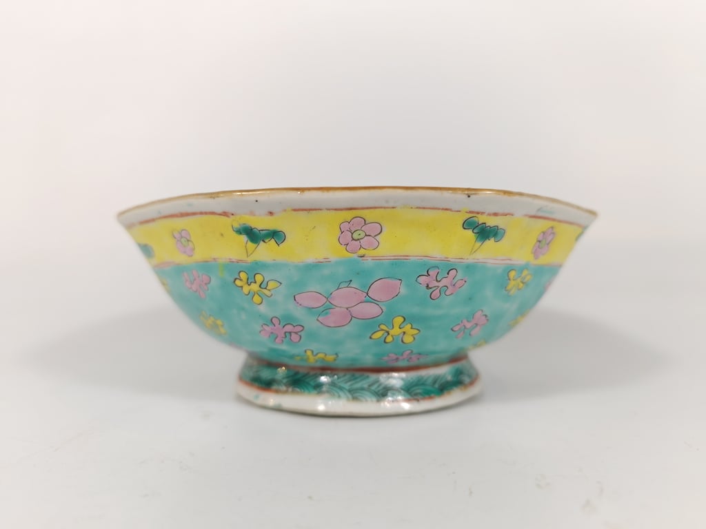 Late Qing to Republic Green Yellow Offering Dish