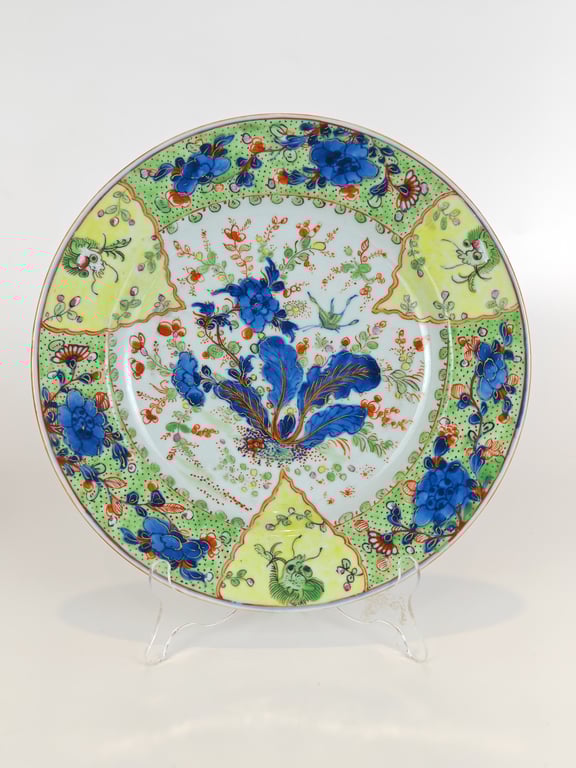 清乾隆 伊万里盘 Qing Dynasty Qianlong Imari Style Plate