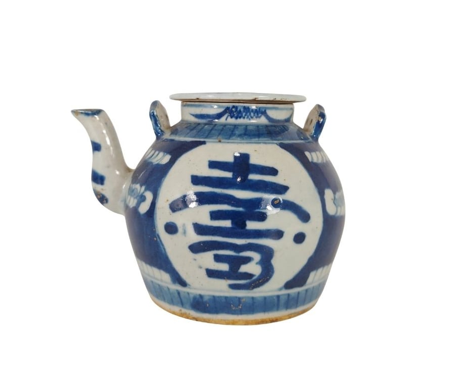 晚清 青花寿字圆形茶壶 Late Qing Dynasty Blue and White Shou-Character Globular Tea Pot
