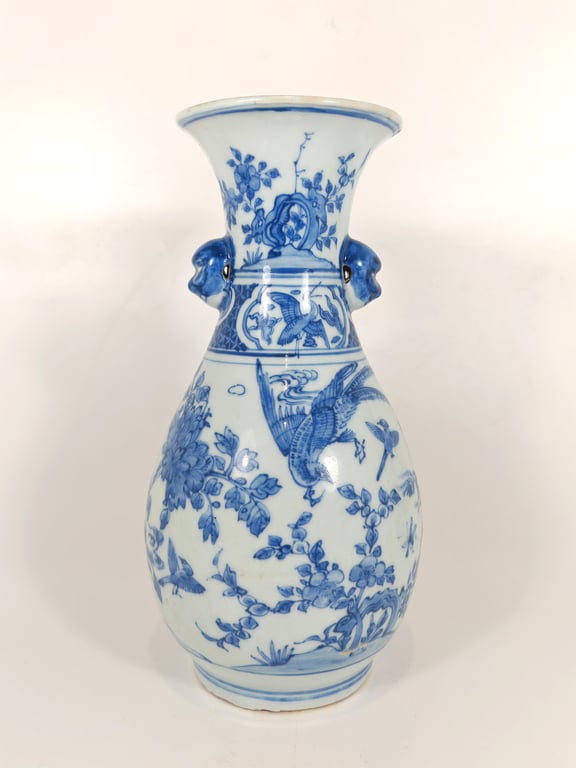 Ming Dynasty, Wanli Period Blue and White Flowers Birds Double-Ear Vase 明万历 青花花鸟兽耳瓶, Qty-1