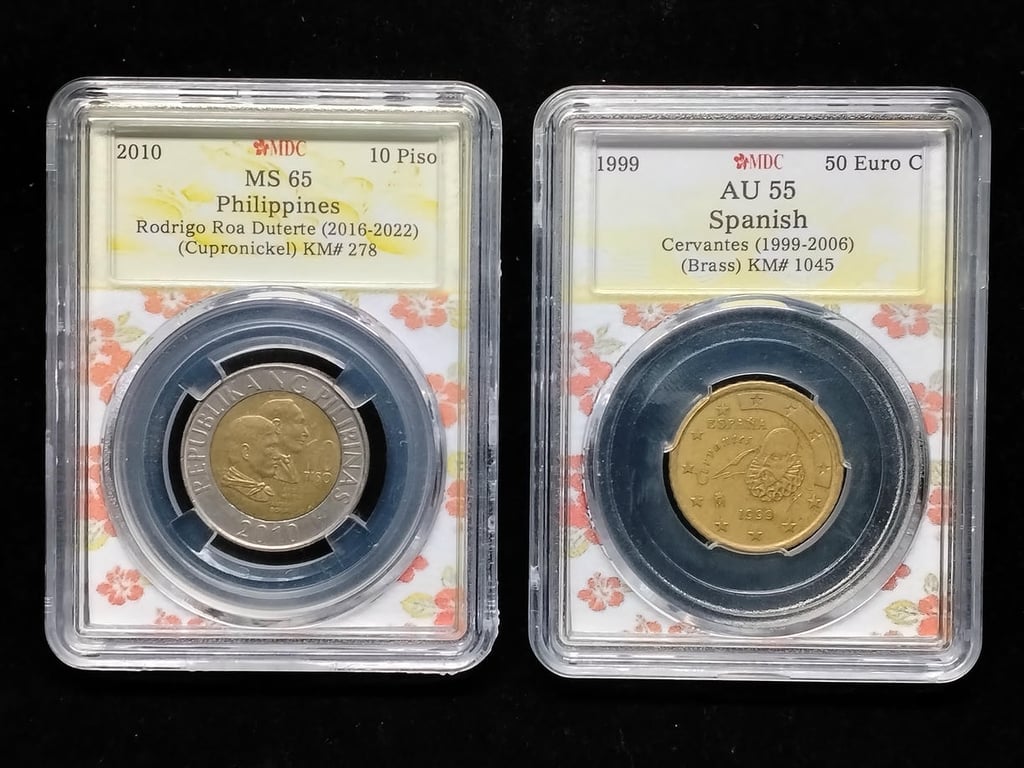 2pcs Mixed Lot: Spanish / Philippines 1999 / 2010 | 50 Euro & 10 Piso | MDC AU 55 & MS 65