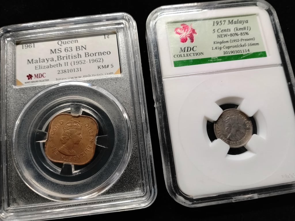 Malaya, 1957, 5 Cents, Queen Elizabeth II ( MDC 80% - 85 % ) with Malaya, 1961, Queen Elizabeth II ( MDC MS 63 BN )，1 Qty 