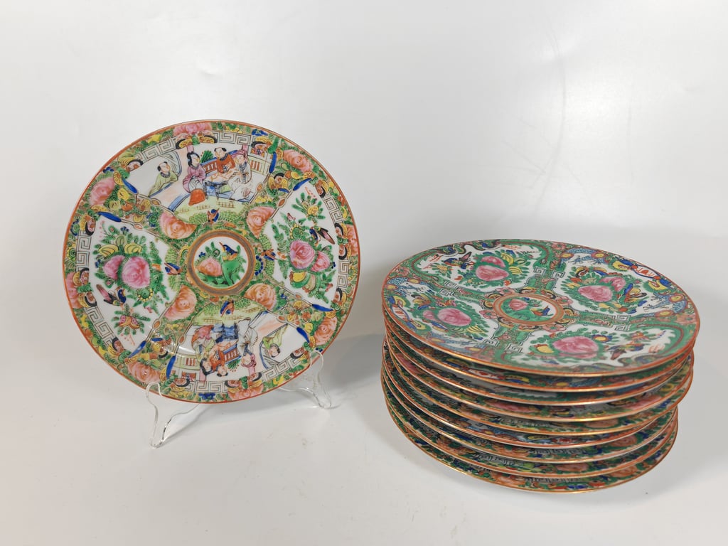 A Group of Old Canton Ware Plates, Qty-10
