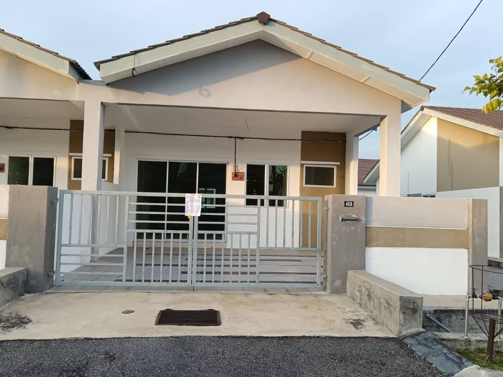 No. 458, Jalan Residen 4/10, Residen 4, Bandar Baru Setia Awan Perdana, 32000 Sitiawan, Perak