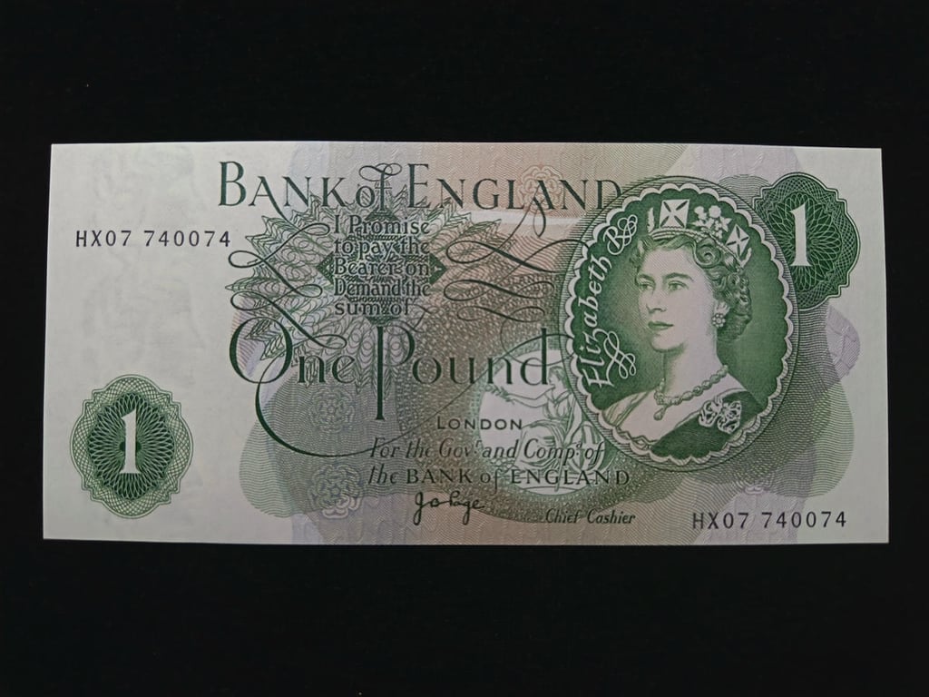 England，1960-70，1 Pound，HX07 740074，AUNC，Radar S/N，1 Qty 