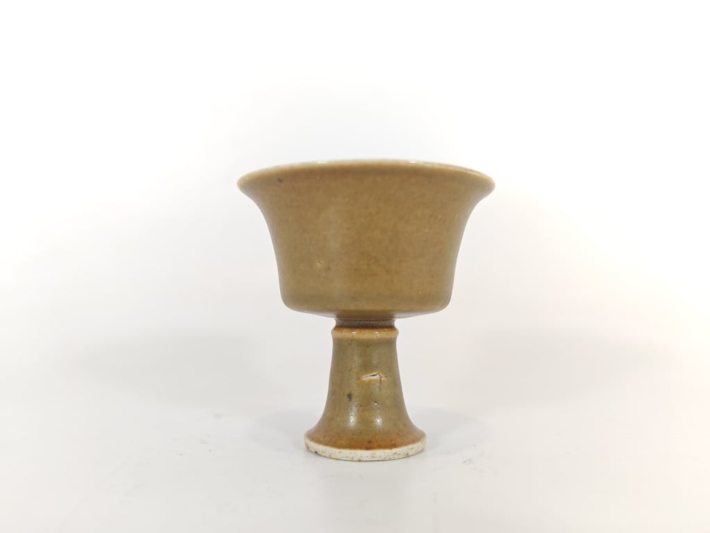 明早期 棕地内青花福字高足杯 Early Ming Dynasty Brown Ground Inner Blue and White Fu-Character High Foot Cup, Qty-1