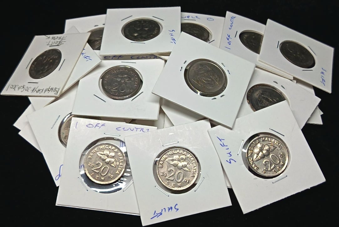 40pcs Lot: Malaysia. 20 Sen. Minor Error. VF - UNC