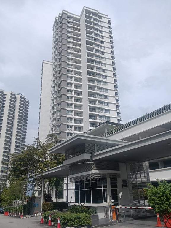 No. 1A-5-2, Solok Tanjong Bungah, Surin Condominium, 11200 Tanjong Bungah, Pulau Pinang.
