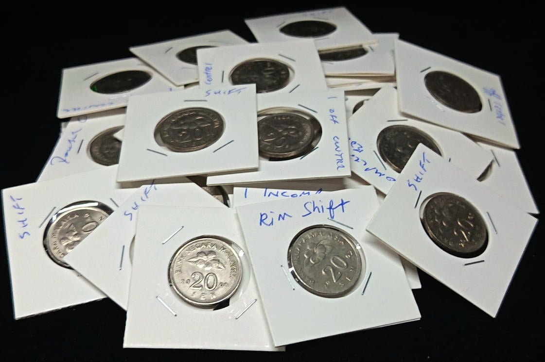 40pcs Lot: Malaysia. 20sen. Minor Error. VF-AU
