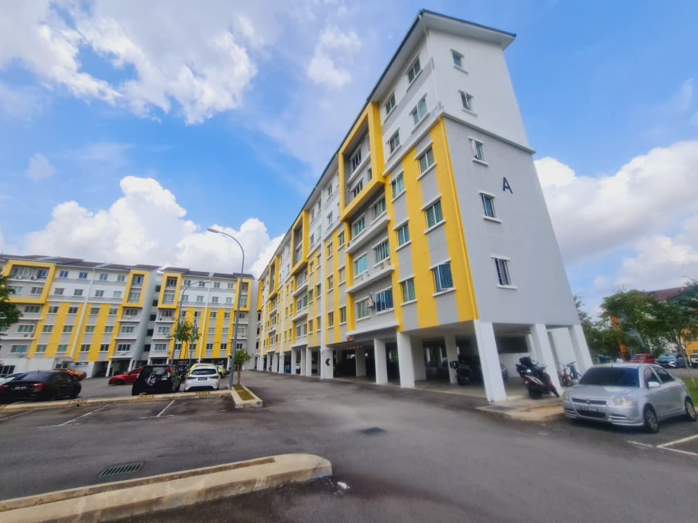 No. A-3-04, Block A, Dahlia Impiana, Jalan Dahlia 6/3, Taman Dahlia, Bandar Baru Salak Tinggi, 43900Sepang, Selangor.
