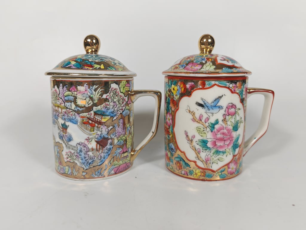 Vintage Chinese Porcelain Tea Cups in Chinoiserie Style featuring Hand-Painted Designs and Gold-Colored Lids, Qty-2