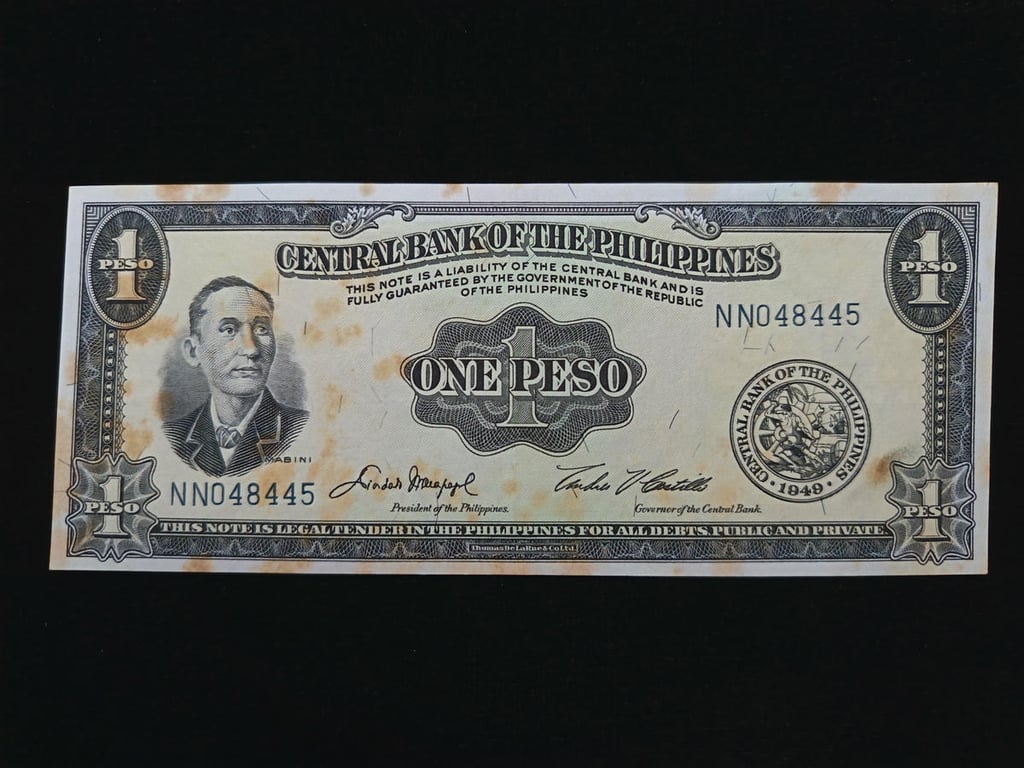 Philippines，1949，1 Peso，NN 048445，AUNC，1 Qty 