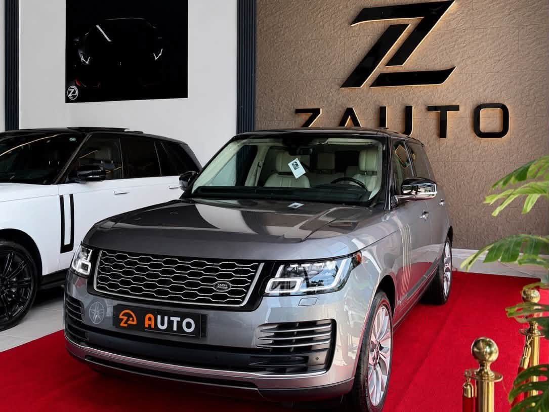 ⁨ ⁨ ⁨ ⁨ ⁨ ⁨ كوردى / عربي
درووستکراوی : Land Rover
مۆدێل:RANGE ROVER  Vogue HSE
ساڵ :2020
بزوێنەر :V6 Torbo
بگۆری بزوێنه‌ر : AUTOMATIC
سوتەمەنی : بنزين
دۆخ :وكاله سردار
ماوەی رۆشتوو :٩٥کم
ـــــــــــــــــــــــــــــــــــــــــــــ
النوع : Land Rover
الموديل : RANJE ROVER Vogue HSE
سنة الصنع : 2020
المحرك :  V6 Torbo
ناقل الحركة : AUTOMATIC
نوع الوقود : بنزين
الحالة :وكالة سردار
عدد الأميال :٩٥کم
‌‌‏ Zauto
‏‌‌‌‌‌‎📱 للاستفسار يسعدنا تواصلكم معنا على الأرقام التالية
‏‌‌‌‌‌‎📱بۆ زانیاریی زیاتر خۆشحال دەبین بە پەیوەندیتان بە ژمارەکانی
***********
***********⁩⁩⁩⁩⁩
