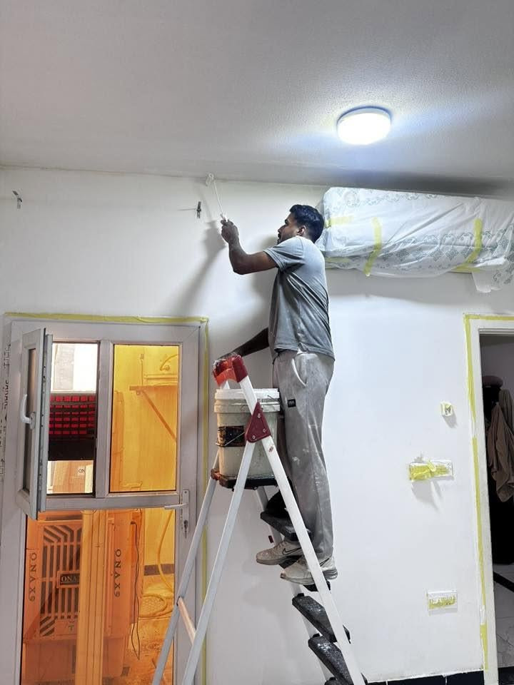 صباغ درجه اولى شرط ارجع البيت جديد وباسعار مناسبه داخلي خارجي مع الصصليح وين مكانك اجيج حتى اقضيه ونواحي 
نجف *********** وتساب
