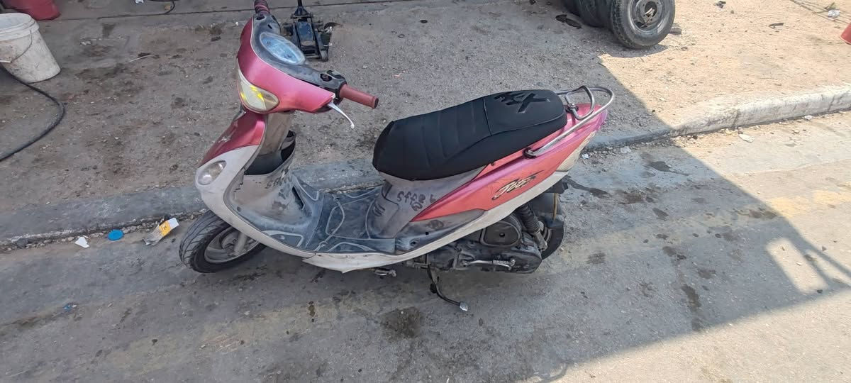 إسلام عليكم ماكس منغولي دراجه نضيفه شلعه ومعدل شرط سلف هندر اشاير لايت كلها شغاله بوشه49 عليها صالنصه FM مزوده طلقات بلعافيه عل ياخذها بيها نقص عداد كيلمتر وشي بسيط سعرها 500وبيها مجال رقمي*********** 🌹
