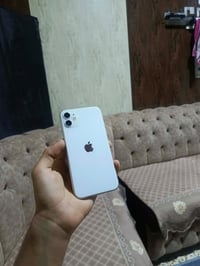 ايفون ١١ • ٦٤ • مبدل بطاريه