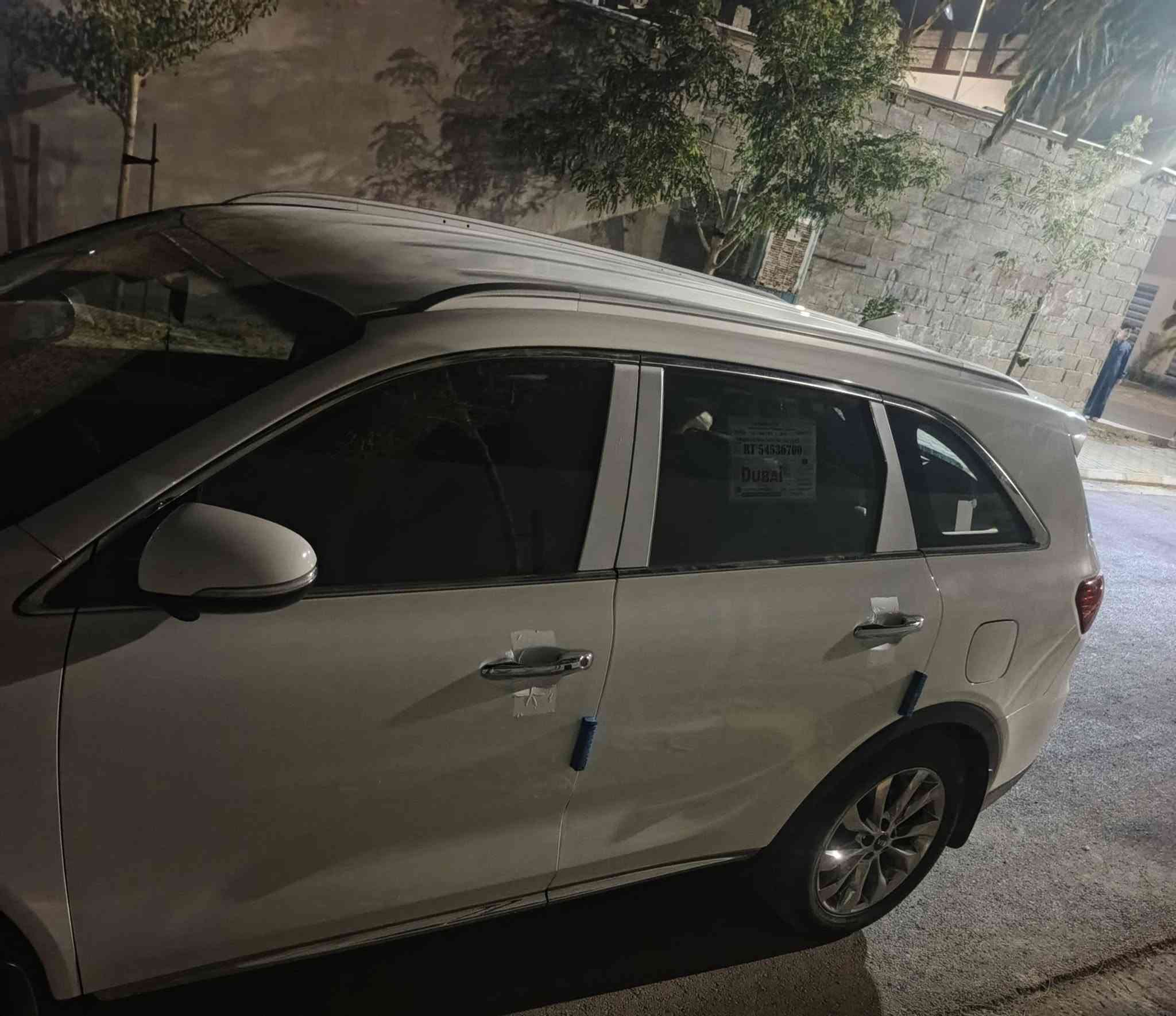 ‏للبيع 
‏
‏سورنتو 2020 خليجي
‏ ماشيه ١٢٣ الف فقط جرس شغال 
‏
‏- رقم واسط
‏
‏- اريل ابيضّ
‏
‏- 7 راكب
‏
‏- 6 سلندر
‏
‏- بصمة تشغيل وبصمة ابواب
‏
‏جنطه كهربائية 
‏
‏مانع انزلاق 
‏
‏- شاشه لمس
‏
‏- 2 كشن كهرباء
‏
‏قماره حديد
‏
‏- لايت زنون ابيض
‏
‏دبل شباك
‏
‏- مري شفط تحكم عن بعد
‏
‏- نضام أواكس + بلاتوث
‏
‏- بردات داخليه بلادي
‏
‏- يدات نيكل ستيل بلادي
‏
‏- اشارة ترحيب عند الاقتراب
‏
‏- علامة سورنتو بالدواسه
‏
‏- تخم تاير جديد 
‏
‏- 3قطع تبريد  
‏
‏- كامرة خلفية دواره
‏
‏- وياله على 19 كروم 
‏
‏- جنطه ذكية
‏
‏- تشغيل بصمة
‏
‏- السنوية رسمي
‏
‏- حساسات اماميه _ خلفيه
‏
‏السعر   ٢٤٥
‏
‏- عنوان واسط الكوت الدجيلي
‏
‏- للتواصل على الرقم التالي 
‏‪***********‬
‏***********
