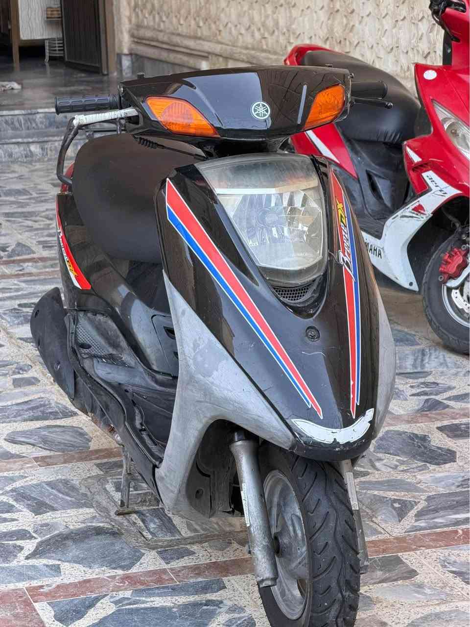 دراجه بريز مستعمله رمبه 90 يوم

بيها نواقص بسيطه 
سعر 600 الف
عنواني البلديات تقاطع الامن
*********** بغداد, العراق
