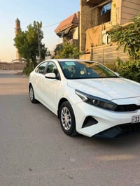 كيا سيراتو 2024  الدولية محرك2.0 دوش    خاضعه للضمان   كفاله عامه من ا...