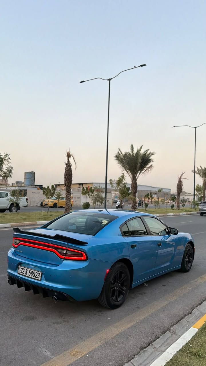 جارجر ٢٠١٩ لون مميز مكفوله 
خليجي وكاله هارلم 

تو ويل 

عداد سرعه ٢٦٠ 

ماشيه ٦٩ حقيقي

مكان السياره بغداد السيديه 

السعر ٢٢٥ الف دولار
***********
