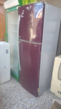 ثلاجه ١٨ • براد مي • مكنسة كهربائية