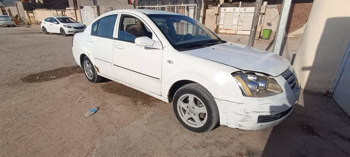 شيري a5
موديل 13 
رقم قادسية وصل لوحات انكليزي باقي بس استلام 
كير اوتو مكينه و كير حلوات بيها مكان خياسات موضحات بالصور تبريد شغال سعر 28 وبيها مجال 
***********
