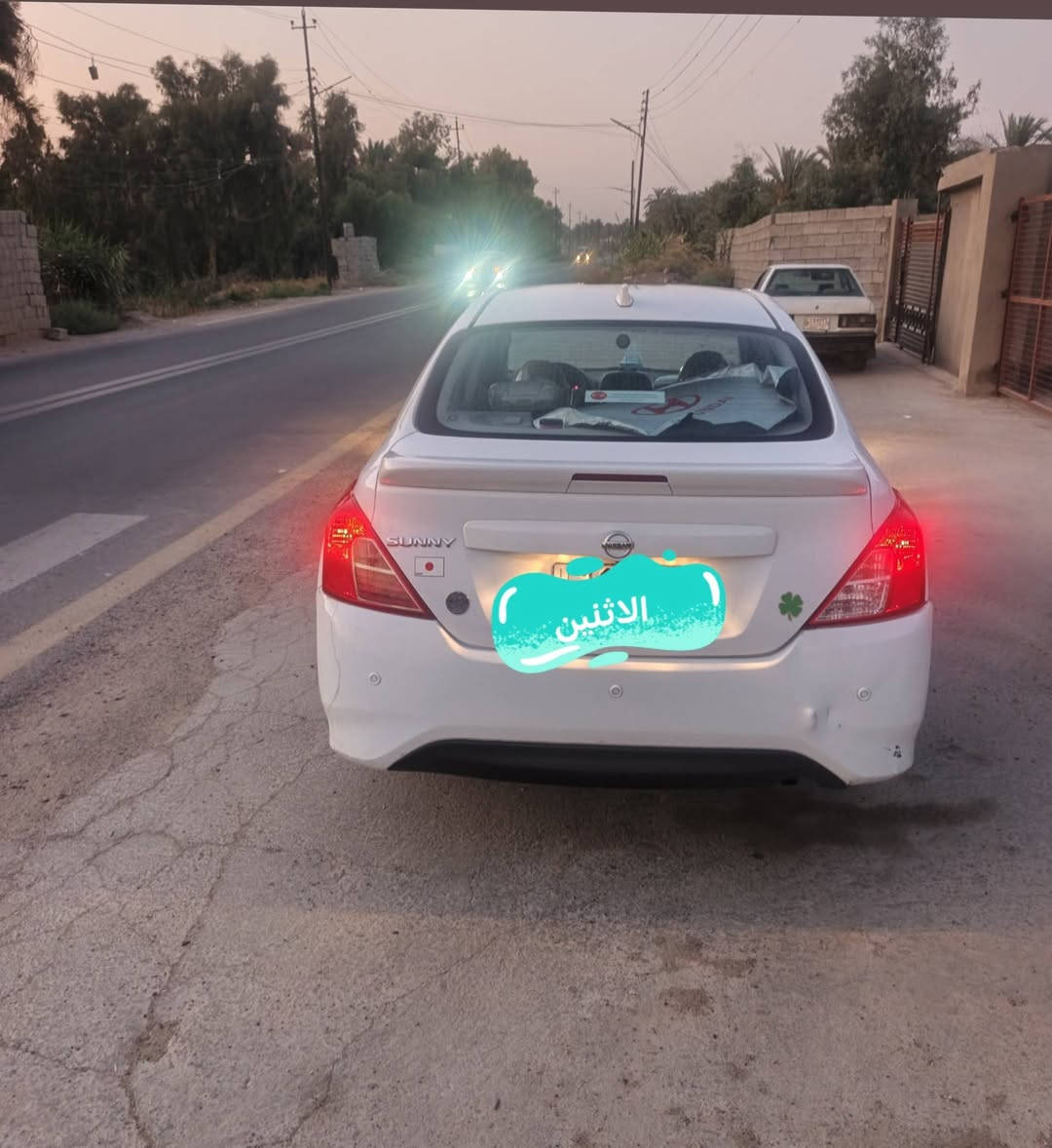 السلام عليكم
نيسان صني موديل ٢٤ هندي مو مصري

بليتة زركة 
سبير منازل مال شركة

رقم بغداد دولي

باسمي تحويل مباشر ثاني يوم 

فول مواصفات

تحكم ستيرن 

تبريد قطعتين 

قطعة خلفية كله شغال

٤ جام كهرباء 

شاشة كار بلي

بلوتوث واي فاي

تبريد ثلج

ماشيه ٣٩ 

بيه بارد بالخلف اثر ضربة تكتك

كفالة عامة كير مكينة سيارة بعدها زيرو 

*********** 

احمد

مكاني بغداد الشراي يتصل وبي خير ويدلل
