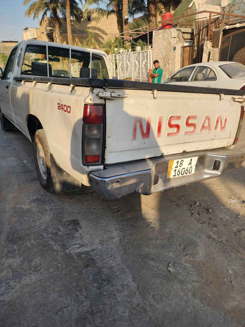 بيكم نيسان  شبوط 2002
رقم بابل شكل جديد 
كير محرك  مكفول 
تخم  تايرات جديد 
خمسة حلقة 
رقم هاتف ***********
مكان بغداد جميلة اولى
تضرب تراي من بغداد الى مصر 🇪🇬 
يم هرامات
