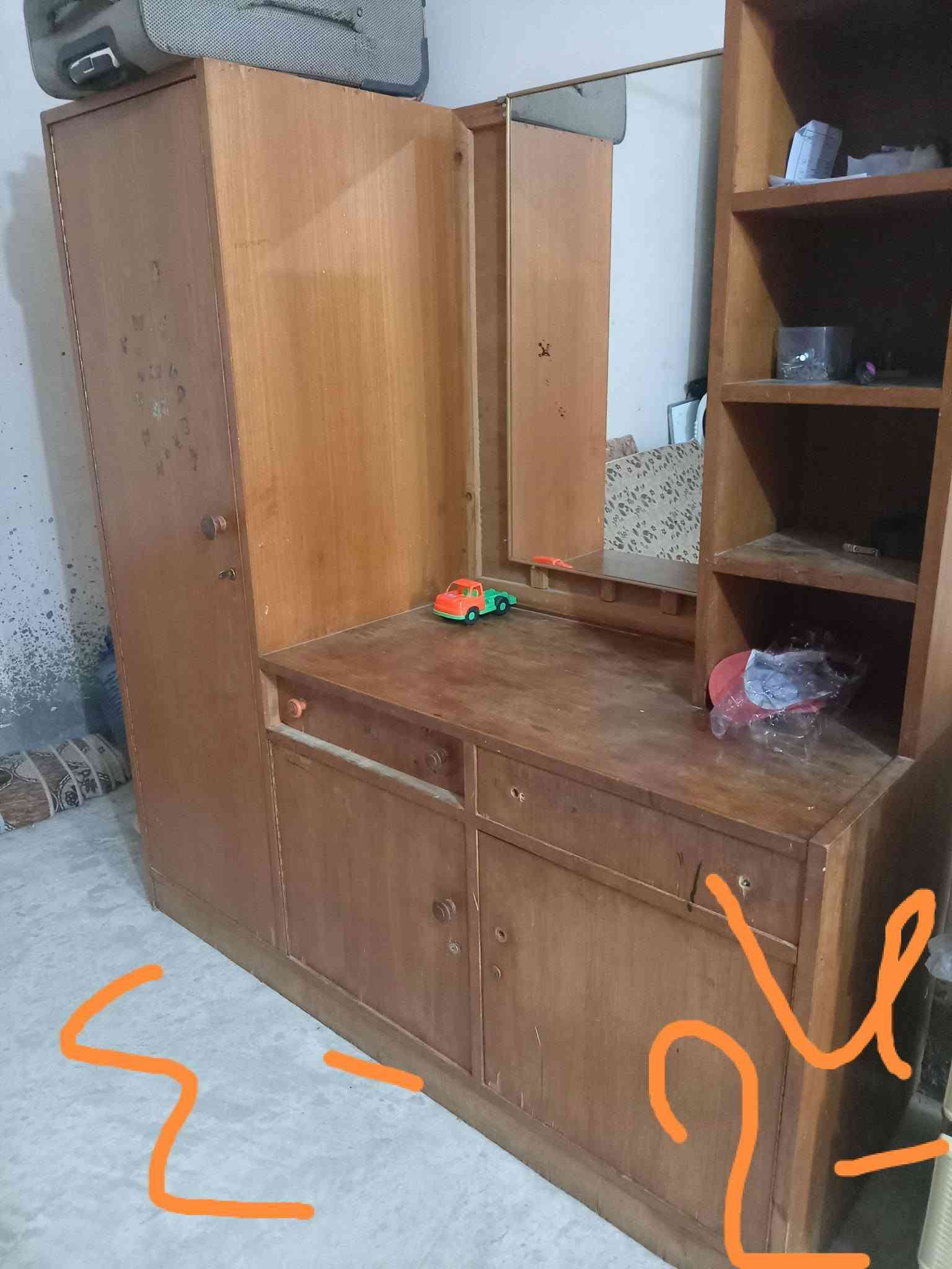 غساله اوتوماتيك ل ج اصلي ١٠ كيلو شرط الشغل سعر ١٧٥ 
ولتخم ملكي ٢٥٠ وبي مجال
مكان بيجي 
***********
***********
