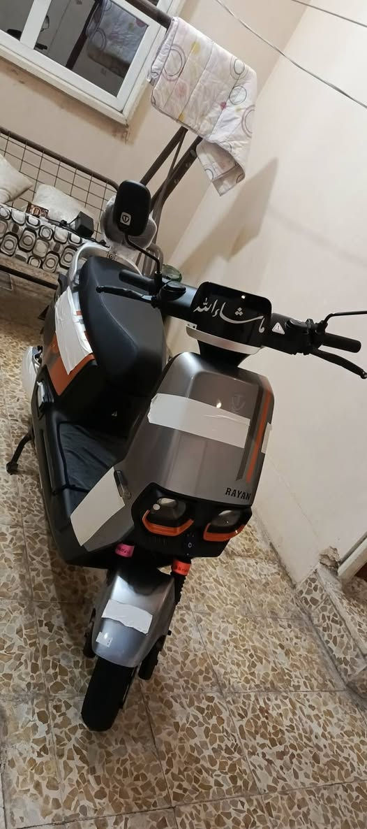 ابو عيون • مديل 26/9 • سلفر