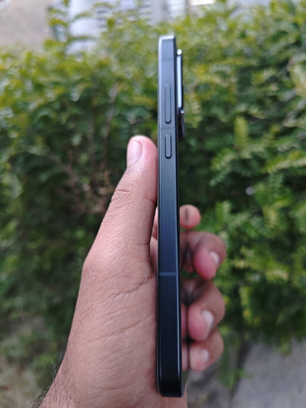 poco f7 غني عن التعريف 
نظافة 100% جديد حرفيا مكفول حتى من الشخط 
ذاكرة 256 رام 8 قابل للتوسيع حتى 16
بطارية 95% محافظ علية كلش 
ببجي 120 فريم اعلى اعدادات 
كامل ملحقات الاصلية 
شاحنه w90  وكيبل وكارتون
سعر الجهاز 460 الف 
مكاني فلوجة او صقلاوية متوفر توصيل لجميع المحافظات فقط باعتماد اخوان بدون احراج 10 ماستر 
***********