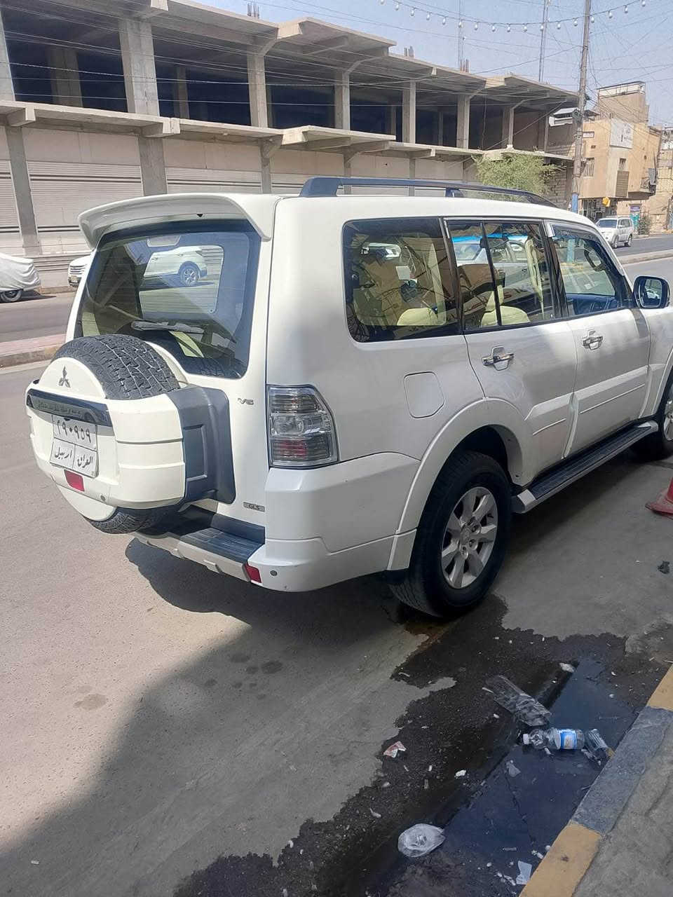 سلام عليكم باجيرو 13 للبيع محرك 3500 سياره حلوه ونظيفه سونار مرفق بالمنشور مكانه نجف ب125 وبيه مجال *********** النجف, العراق
