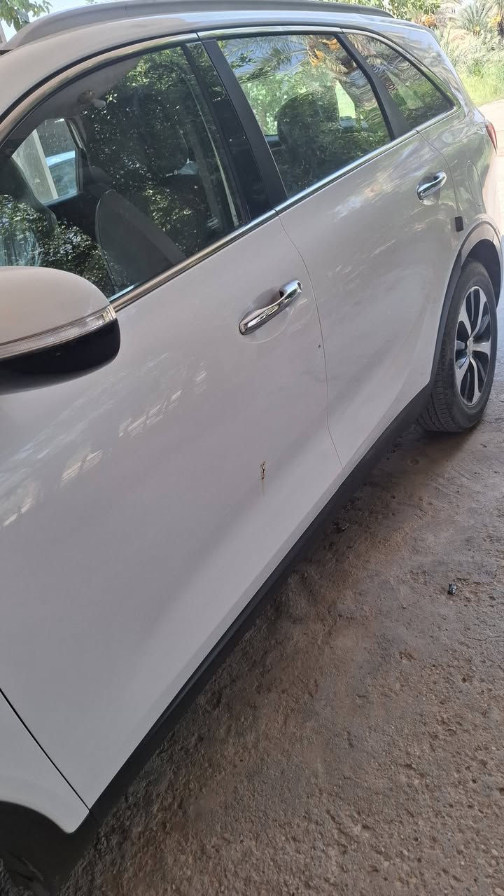 كيا سورنتو امريكي  ٢٠١٦ سبعة راكب
حادث باب عكس سايق الخلفي بيها خدوش وملاحظات بسيطة ماشية ١٠٩ باسمي السعر ١٧٨ بيها مجال مكانها بابل 
***********
