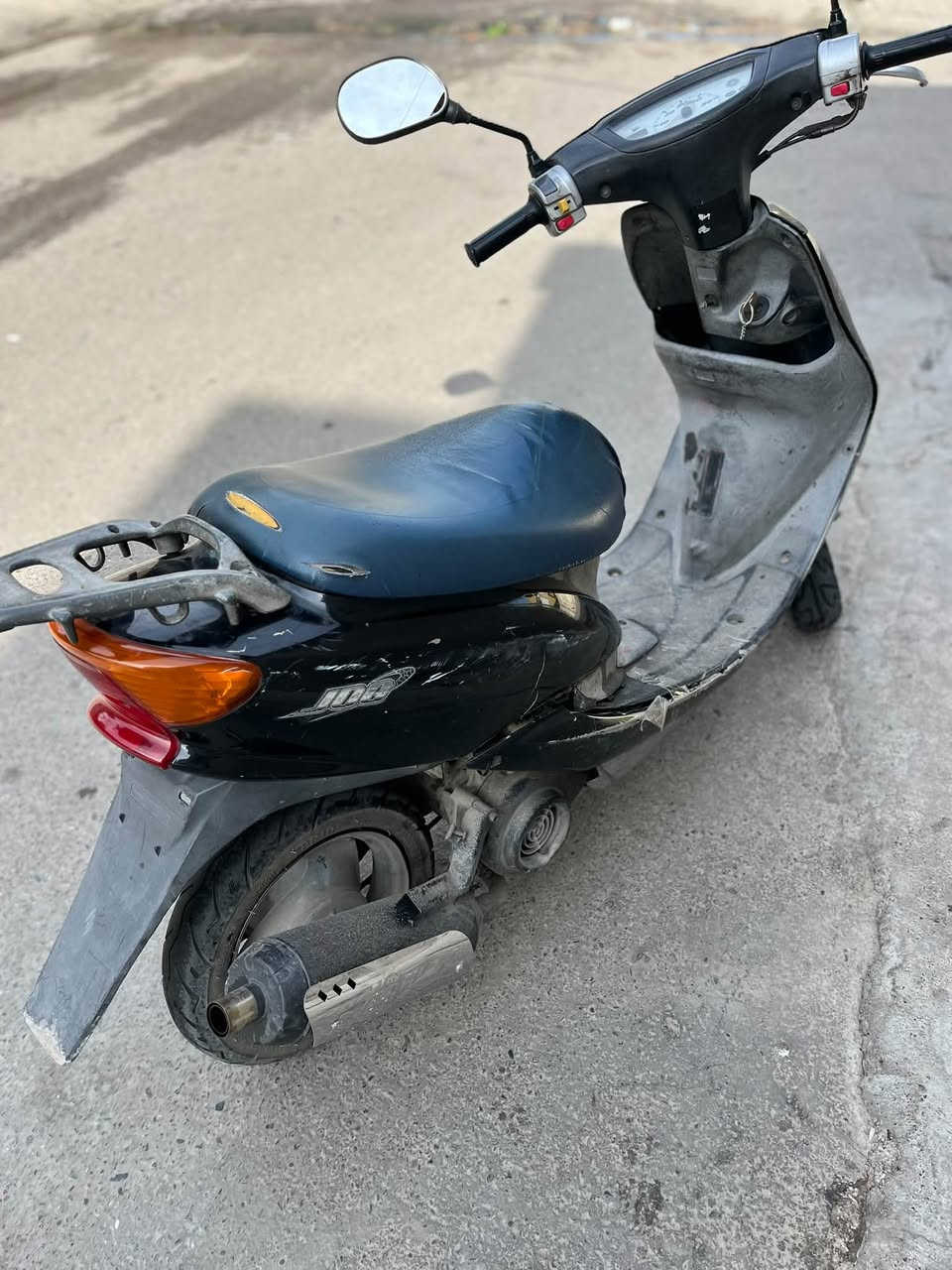 فرخ اكزز • معمره • كلجات رياضيه
