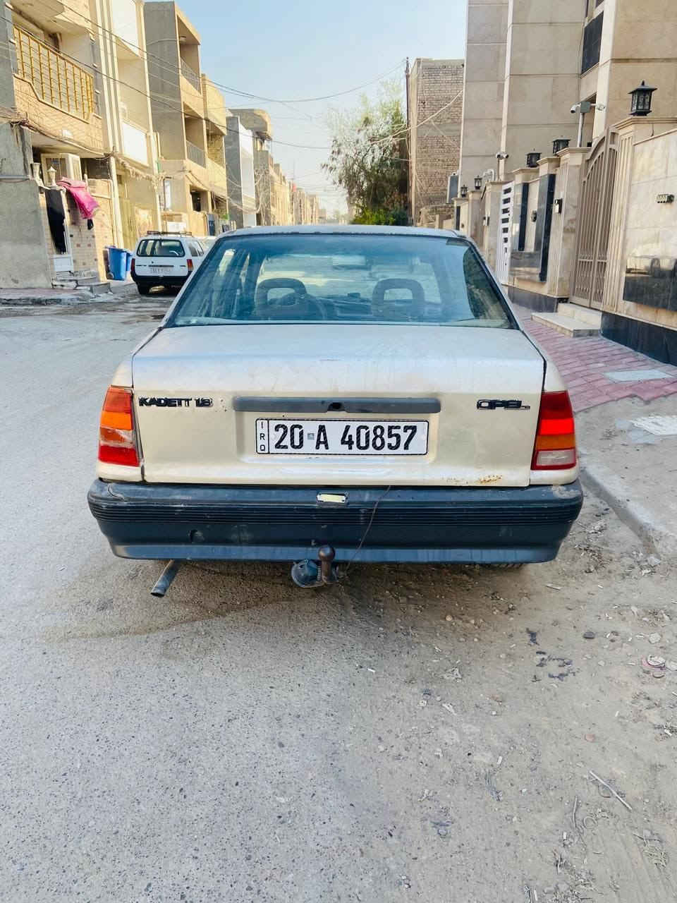 ام عليكم عندي اوبل كاديت محرك 18 كير عادي سنويه باسمي لحد سنة 28 سنويه جاهزه السعر 25 للاتصال *********** واتساب موجود وللبيع فقط بدون مراوس
