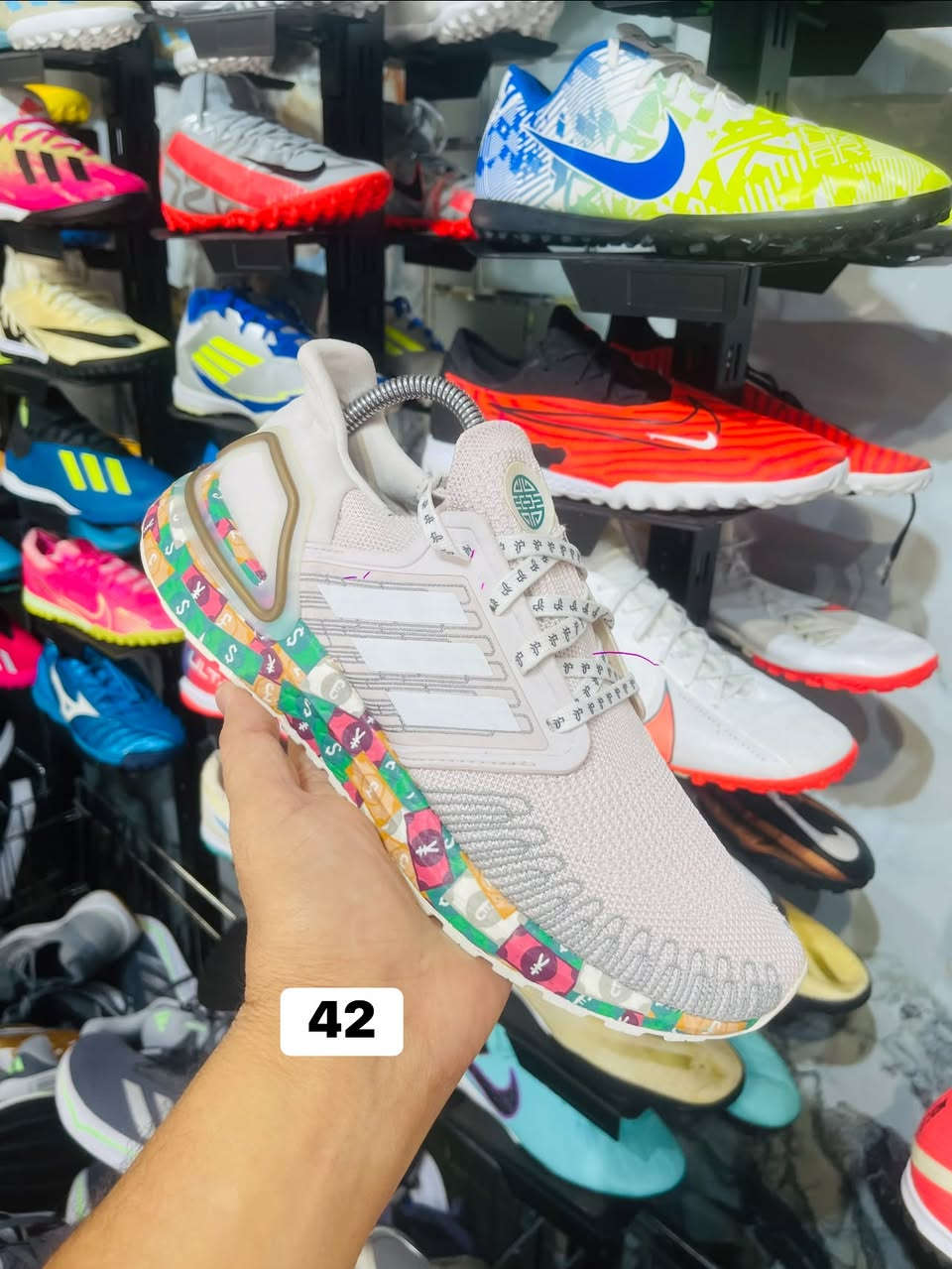 🔥 وصل الجديد إلى بيج السيد 🔥

👟 أحذية أورجينال أمريكي 🇺🇸
موديلات مختلفة، تصاميم مميزة واختيارات متنوعة تناسب كل الأذواق 👌✨

💯 نشتغل على الأصلي ونختار لكم أفضل الموديلات.

📍 العنوان: بغداد – الحرية الأولى – باته – محل الجوكر
📱 واتساب: ***********

بيج السيد… الأصلي عنواننا 🤝🔥
