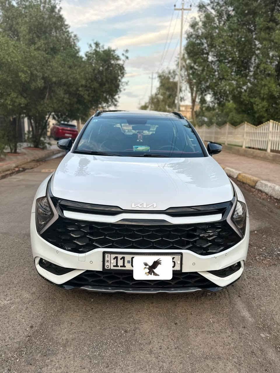 كيا سبورتج GT LINE موديل 2024 سيارة على وضع الوكالة اخت زيرو كفالة عامة من صبغ و تبديل و الكير و المكينة وضع شركة سيارة جديدة ممشى 30 الف حقيقي سيارة بيها ملاحظة بي دي ار صغير بل باب بدون تكحيل على كد شبر او اقل سعر سيارة 220 بيها مجال بسيط  بيع سريع ***********
