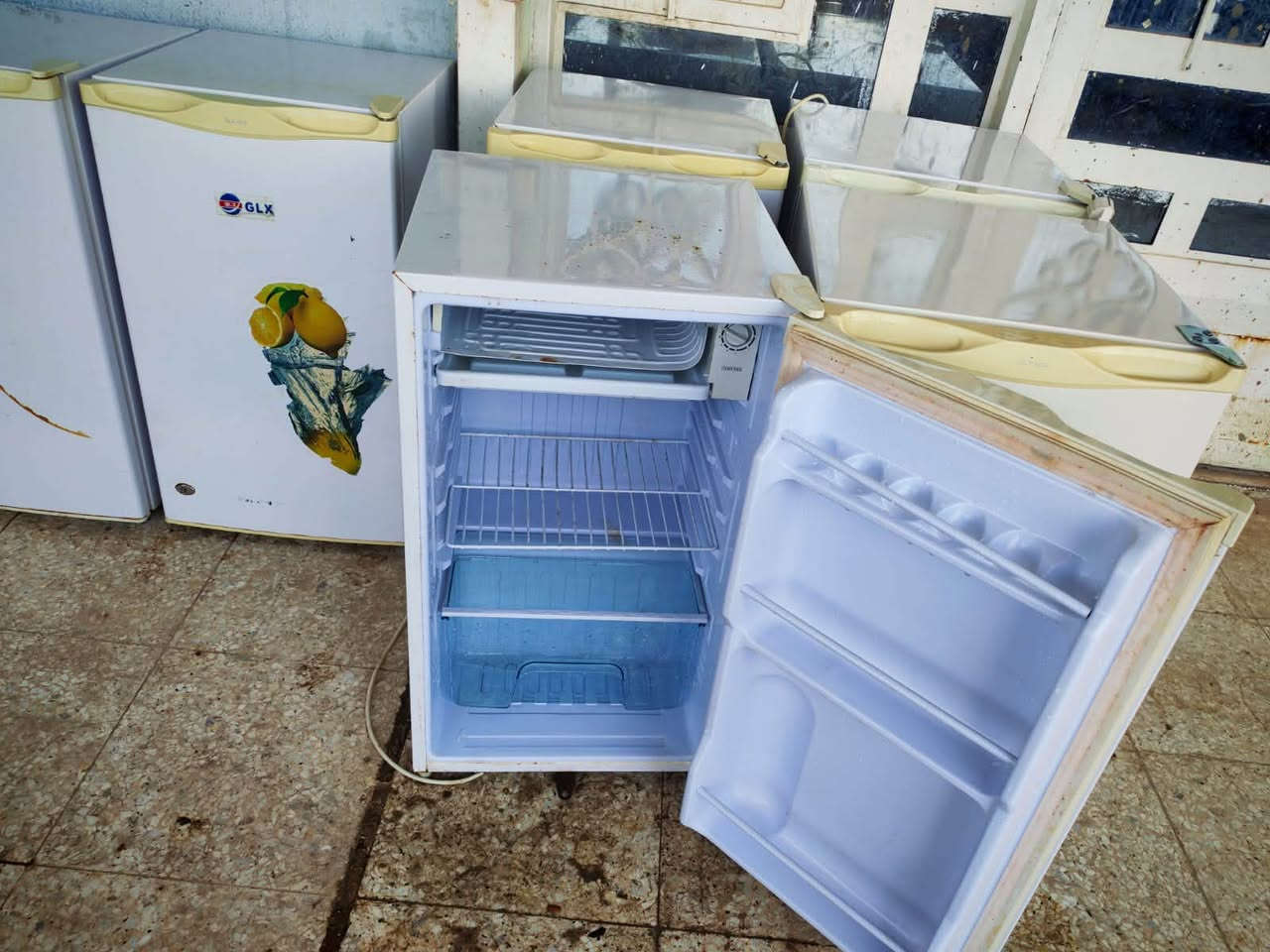 مجمدات • ثلاجات • سبلت ١ طن