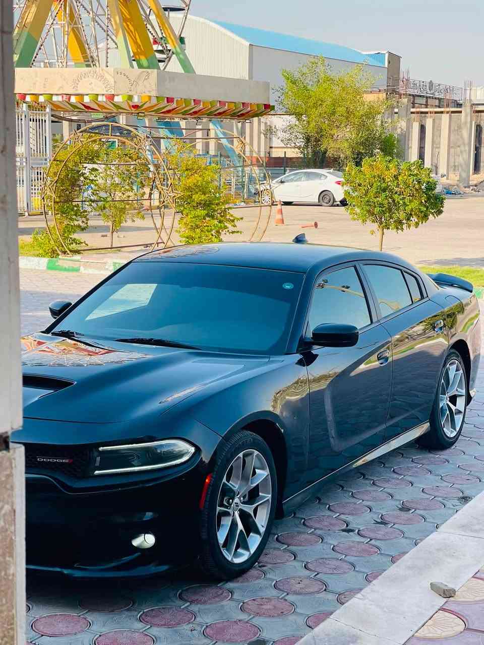 ياالله سلام عليكم اخوان 
السعر 233 وبالعافيه ع ياخذه 
جارجر جي تي موديل 2022 محرك 6 سلندر  رقم اربيل باسمنه سنويه وهزه ورقم جديد 
حادثه جاملغ خلفي صبغ وقبق جنطه مبدل اصلي وكالة نفس لون بدون دواخل بدون ايرباك كل ايرباكاته سليمه وبجمه كبس بلادي برغي ممفتوح بي صور حادث ضمن منشور 
المواصفات 
دكمة سوبر تراك باك + دكمه سبورت 
تراكشن 3 وضعيات 
كشنات حضن 
ويل كب حجم 20 اصلي + تخم تاير 
شاشه جبيره + كامره دواره 
سستم صوت سماعات الباين 
شفتات ستيرن كير رياضي 
تووويل دفع خلفي 

ملاحظة : كير محرك تبريد حداديه حجر بيئة كله ع وضع شركة بلادي وبدون اي نقص وشرط الفحص سياره جديده واحلا من صور وتجي وتحكم عليه بعينك حته كتلوكات شركة بيه وبرغي نقص مابيه 
بيع فقط واعتذر عن المراوس 
الشراي يتصل 
*********** اتصال 
*********** وتساب

