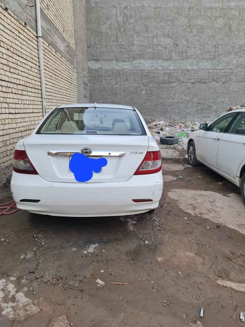 السلام عليكم سيارة BYD اف٣لبيع موديل ٢٠١٣ رقم واسط سنويه نهايتهه ٢٠٣٠  مشروع وطني باسمي كير اوتو بيه جاملغ يمنه امامي مصبوغ بلادي وجاملغ خلفي يمنه مصبوغ تبريد شغال كير ومكينه مكفوله مكاني بغداد الغزالية سعرهه ٥٨ وبيه مجال رقمي ***********
