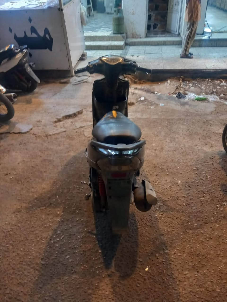 السلام عليكم دراجه ماكس ما مفتوحه الدراجه بسم ولد دراجه حلوه و نضيفه كفرات جدد بس بيه صوت ب كلجات مكان ميسان ***********
