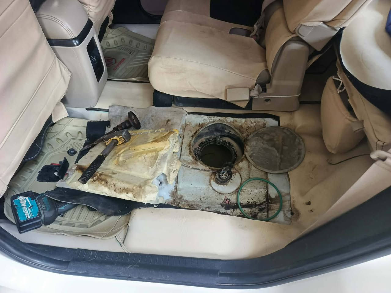تحيه طيبه لكم
دوج جورني مكينه 3600 برمجه مراوح ع درجة 94 

دوج جورني تبديل شريط ستيرن برمجه زاوية الستيرن 

دوج جورني مكينه3600 تبديل صطله فيت بم 

#العنوان_الناصريه_الثوره__نهاية_الشارع_المركز_السايدين 
***********
***********
