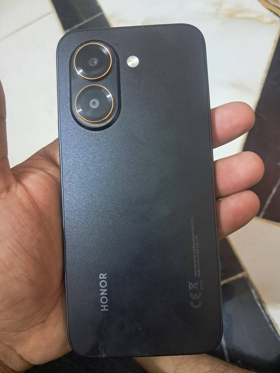 X7e • جديد بالكارتون • بطارية ٧٥٠٠