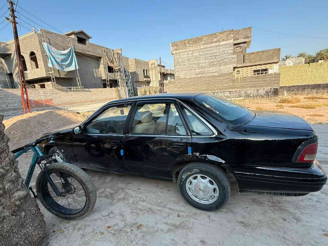برنس 
موديل 1994
السياره كير ومكينه مكفولات 
سعرها 28 وبيها مجال 
***********

