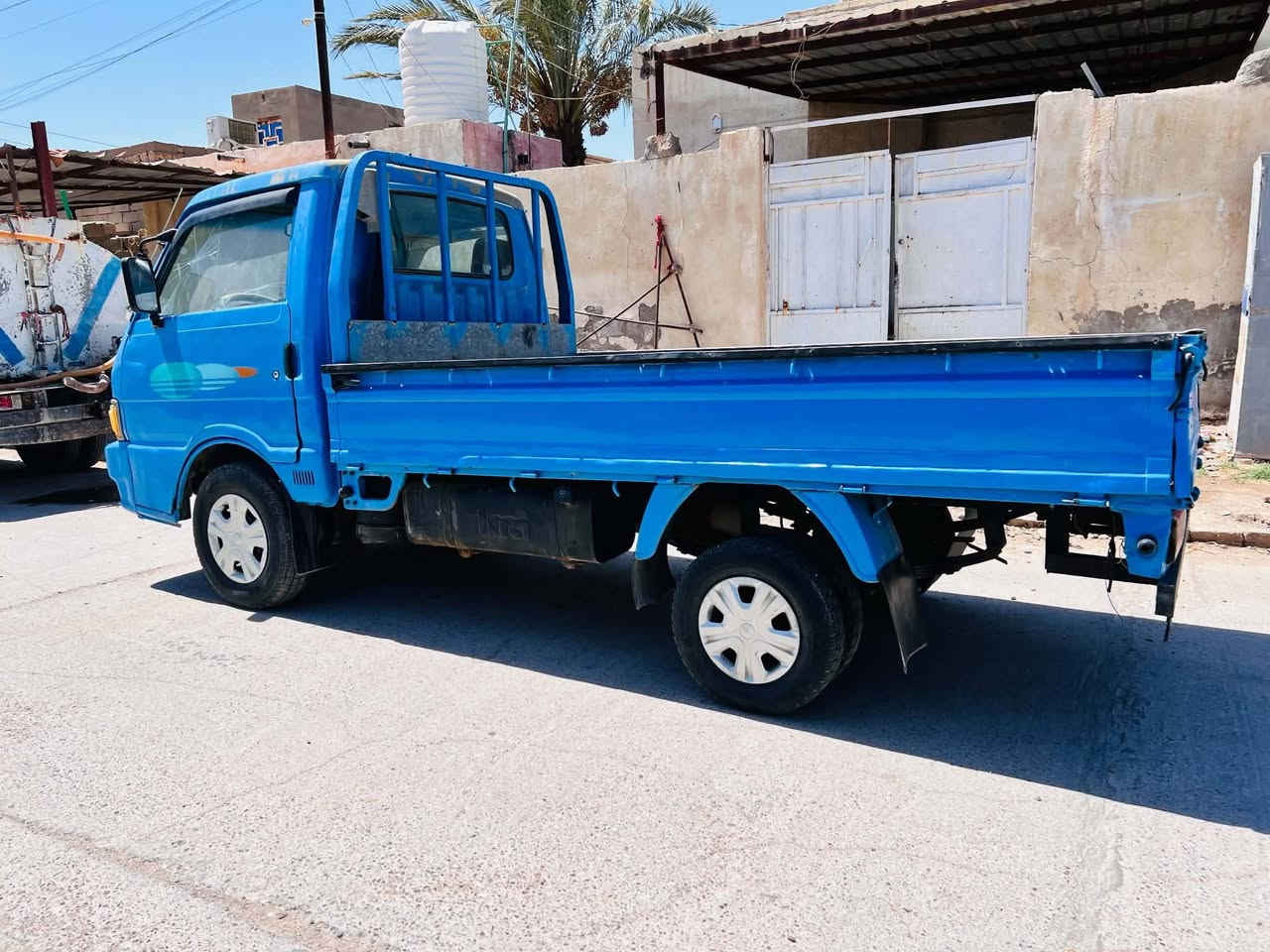 كيا موديل 93 رقم بابل الماني وتحويل ثاني يوم ورقم شاصي واضح محرك وكير وتخم تاير وكهربائيات كلهه شغاله سياره جاهزه السعر 50 وبيه مجال قليل للاستفسار الاتصال على الرقم ***********
